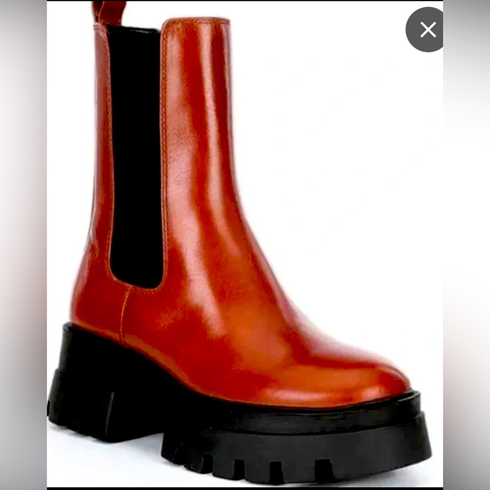 Gianni Bini Brown Leather Platform Boots